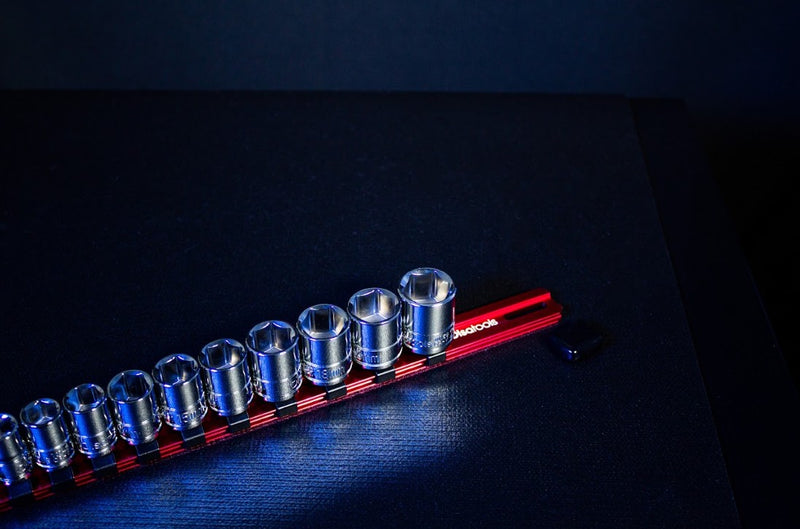Empty Aluminum Socket Rail